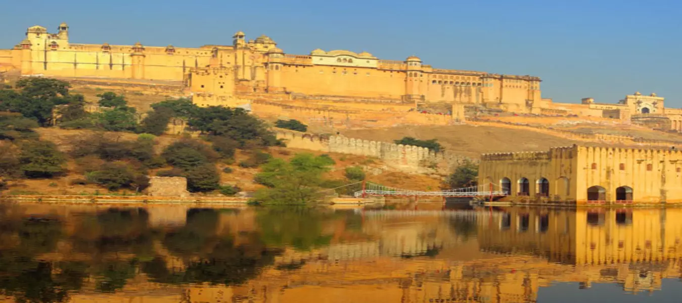 Visita the palazzo fort ambra Jaipur travel India